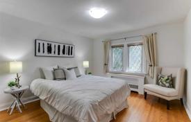 11غرفة خانه  Etobicoke, کانادا. C$2,567,000