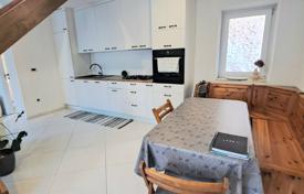 3غرفة خانه  90 متر مربع Primorje-Gorski Kotar County, کرواسی. 285,000 €