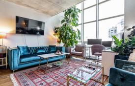 آپارتمان  – Blue Jays Way, Old Toronto, تورنتو,  انتاریو,   کانادا. C$1,076,000