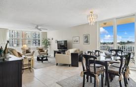 آپارتمان کاندو – South Ocean Drive, Hollywood, فلوریدا,  ایالات متحده آمریکا. $463,000