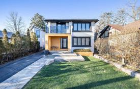 خانه  – Etobicoke, تورنتو, انتاریو,  کانادا. C$2,302,000