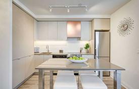 5غرفة آپارتمان  Etobicoke, کانادا. C$943,000
