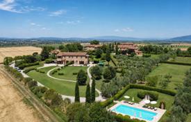 6غرفة ویلا  360 متر مربع Cortona, ایتالیا. 1,300,000 €