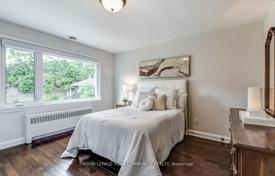 9غرفة خانه  Etobicoke, کانادا. C$2,281,000