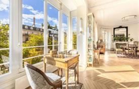 4غرفة آپارتمان  106 متر مربع پاریس, فرانسه. 1,845,000 €