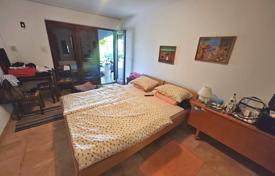 7غرفة خانه  160 متر مربع Krk, کرواسی. 749,000 €