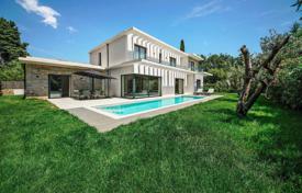 4غرفة ویلا  400 متر مربع موگینز(فرانسه), فرانسه. 2,990,000 €