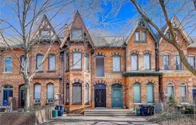 3غرفة  دو خانه بهم متصل Old Toronto, کانادا. C$1,675,000