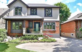 خانه  – Etobicoke, تورنتو, انتاریو,  کانادا. C$2,341,000