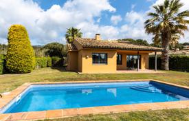  دو خانه بهم متصل – Sant Vicenç de Montalt, کاتالونیا, اسپانیا. 800,000 €