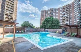 6غرفة آپارتمان  Etobicoke, کانادا. C$714,000