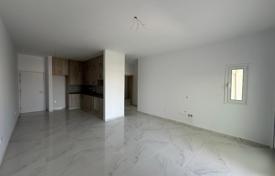 2غرفة شقة في مبنى جديد 75 متر مربع Aradippou, قبرس. 235,000 €