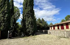 8غرفة ویلا  265 متر مربع Montecatini Val di Cecina, ایتالیا. 1,175,000 €