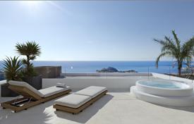 3غرفة دو خانه بهم چسبیده 700 متر مربع Moraira, اسپانیا. 2,800,000 €
