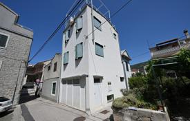 1غرفة خانه  97 متر مربع Kaštel Lukšić, کرواسی. 250,000 €