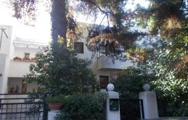 دو خانه بهم چسبیده – Ekali, آتیکا, یونان. 500,000 €