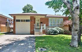 3غرفة خانه  Etobicoke, کانادا. C$1,297,000