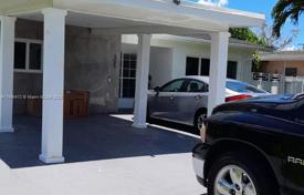 خانه  – North Miami, فلوریدا, ایالات متحده آمریکا. $724,000