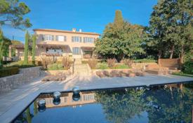 7غرفة عمارت  موگینز(فرانسه), فرانسه. 2,490,000 €