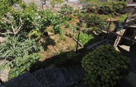 9غرفة خانه  400 متر مربع Milna, کرواسی. 350,000 €