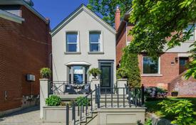 خانه  – Old Toronto, تورنتو, انتاریو,  کانادا. C$1,672,000