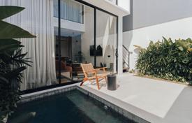 3غرفة ویلا  128 متر مربع Batu Bolong Beach, اندونزی. $340,000
