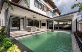 3غرفة ویلا  190 متر مربع Central Pattaya, تایلند. $567,000