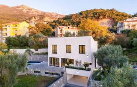 4غرفة ویلا  754 متر مربع Sveti Stefan, مونته نگرو. 1,300,000 €