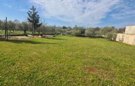 زمین تجاری Umag, کرواسی. 206,000 €