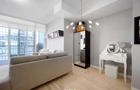 1غرفة آپارتمان  Etobicoke, کانادا. C$715,000