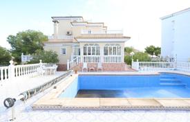 5غرفة ویلا  308 متر مربع Orihuela Costa, اسپانیا. 850,000 €