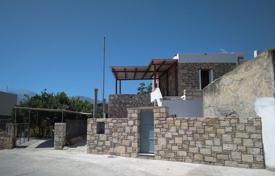 دو خانه بهم چسبیده – Rethimnon, کرت, یونان. 250,000 €