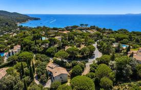 5غرفة ویلا  La Croix-Valmer, فرانسه. 1,950,000 €