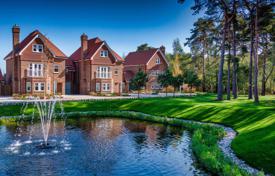 3غرفة دو خانه بهم چسبیده 99 متر مربع Hampshire, بریتانیا. £486,000