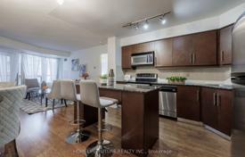 آپارتمان  – Blue Jays Way, Old Toronto, تورنتو,  انتاریو,   کانادا. C$1,055,000