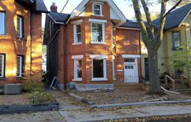  دو خانه بهم متصل – Old Toronto, تورنتو, انتاریو,  کانادا. C$1,848,000