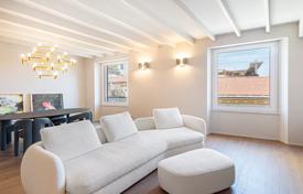 8غرفة آپارتمان  La Spezia, ایتالیا. 900,000 €