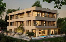 زمین تجاری Umag, کرواسی. 370,000 €