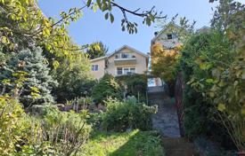 5غرفة خانه  240 متر مربع City of Zagreb, کرواسی. 550,000 €