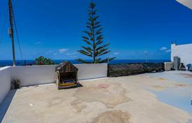 دو خانه بهم چسبیده – Bajamar, جزایر قناری (قناری), اسپانیا. 265,000 €