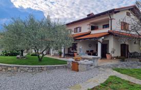 دو خانه بهم چسبیده – Nova Gorica, اسلوونی. 1,051,000 €