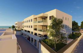 3غرفة دو خانه بهم چسبیده 156 متر مربع Chloraka, قبرس. 400,000 €