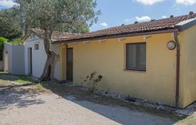 10غرفة کاخ  479 متر مربع Perugia, ایتالیا. 760,000 €