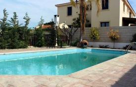 دو خانه بهم چسبیده – Universal, Paphos (city), پافوس,  قبرس. 900,000 €