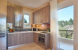 3غرفة خانه  180 متر مربع Vourvourou, یونان. 400,000 €