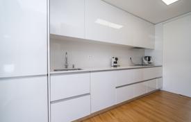 3غرفة دو خانه بهم چسبیده 282 متر مربع Braga, پرتغال. 450,000 €