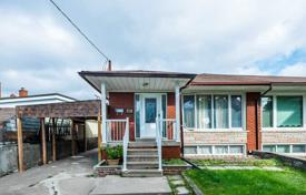  دو خانه بهم متصل – نورث یورک, تورنتو, انتاریو,  کانادا. C$995,000
