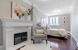  دو خانه بهم متصل – Symington Avenue, Old Toronto, تورنتو,  انتاریو,   کانادا. C$1,122,000
