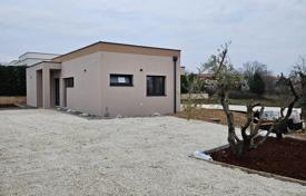2غرفة خانه  106 متر مربع Svetvinčenat, کرواسی. 414,000 €