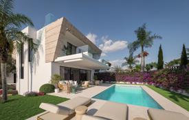 5غرفة ویلا  287 متر مربع Estepona, اسپانیا. 1,950,000 €